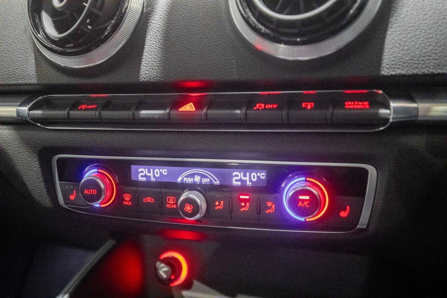 Used Audi A3 2014 for sale - 77564830: Photo 28