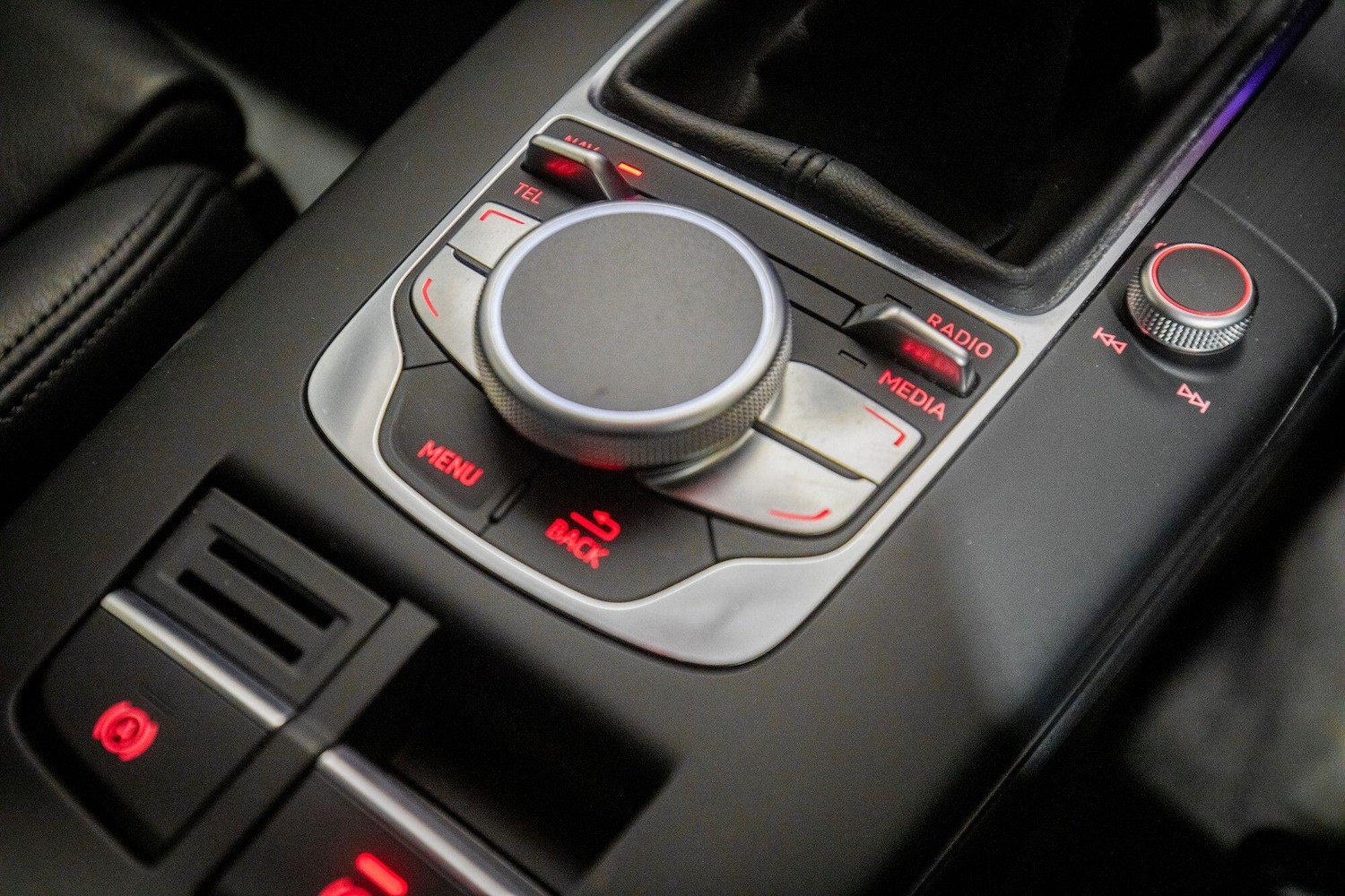 Used Audi A3 2014 for sale - 77564830: Photo 32