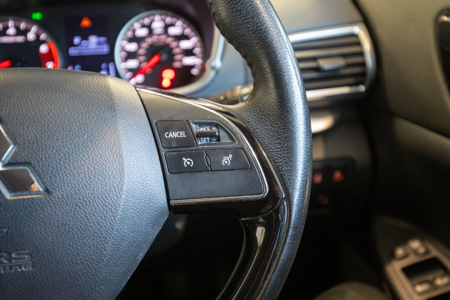 Used Mitsubishi Eclipse Cross 2019 for sale - 78185178: Photo 12