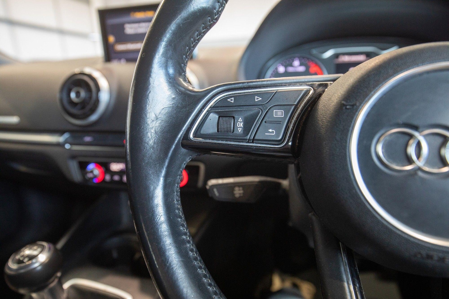 Used Audi A3 2017 for sale - 76824898: Photo 32