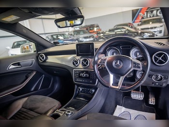 Used Mercedes-Benz GLA 2014 for sale - 78382323: Photo