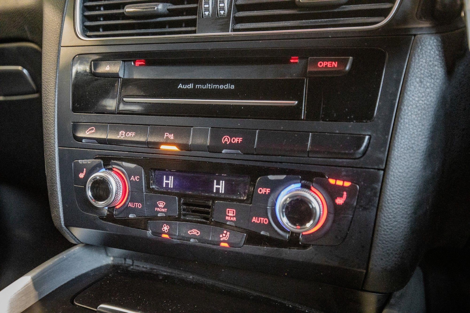 Used Audi Q5 2016 for sale - 77109875: Photo 29