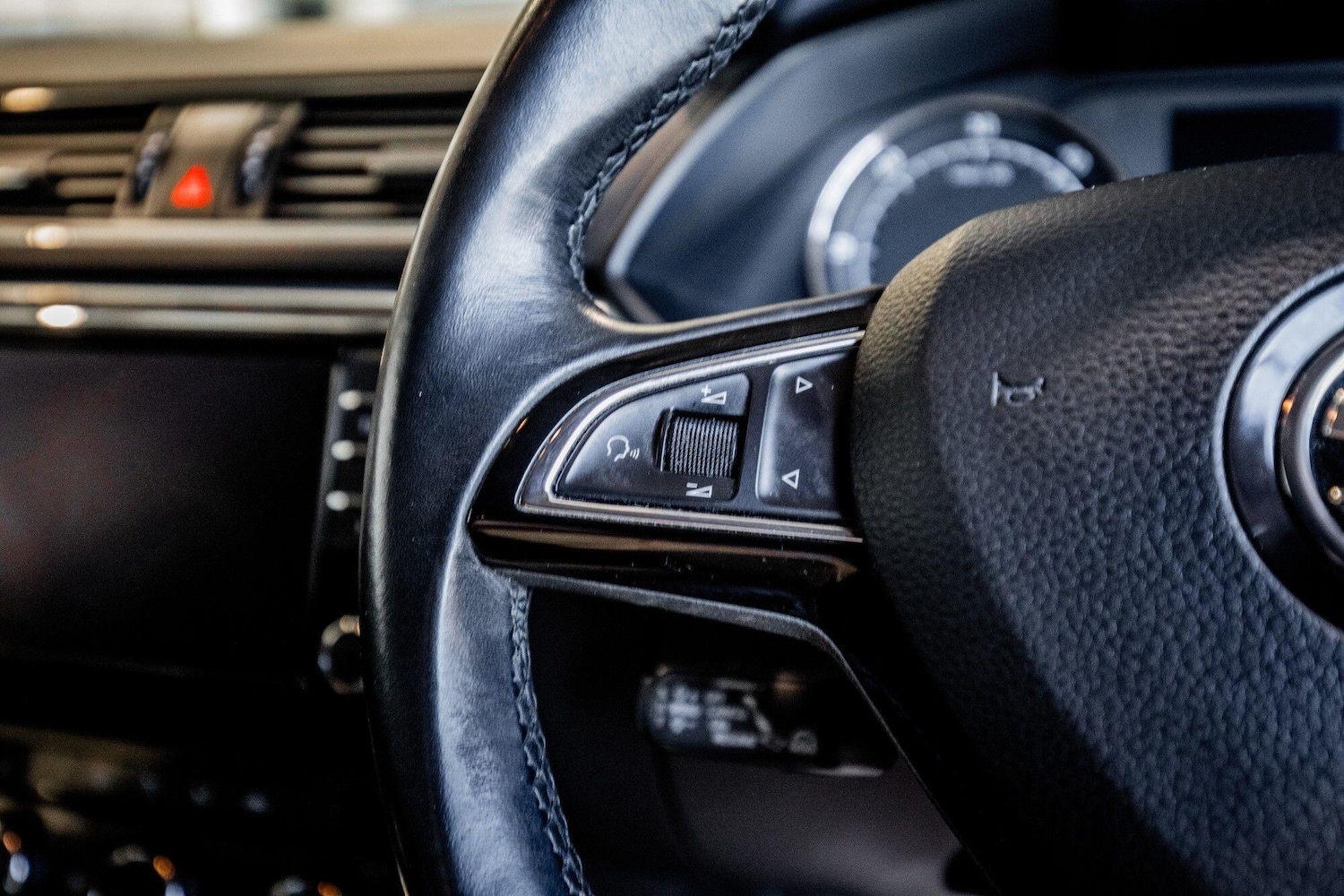 Used Skoda Superb 2017 for sale - 76865736: Photo 19