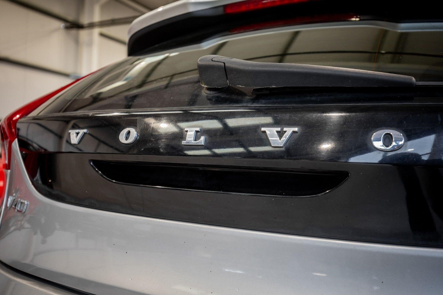 Used Volvo V40 2017 for sale - 77637523: Photo 12