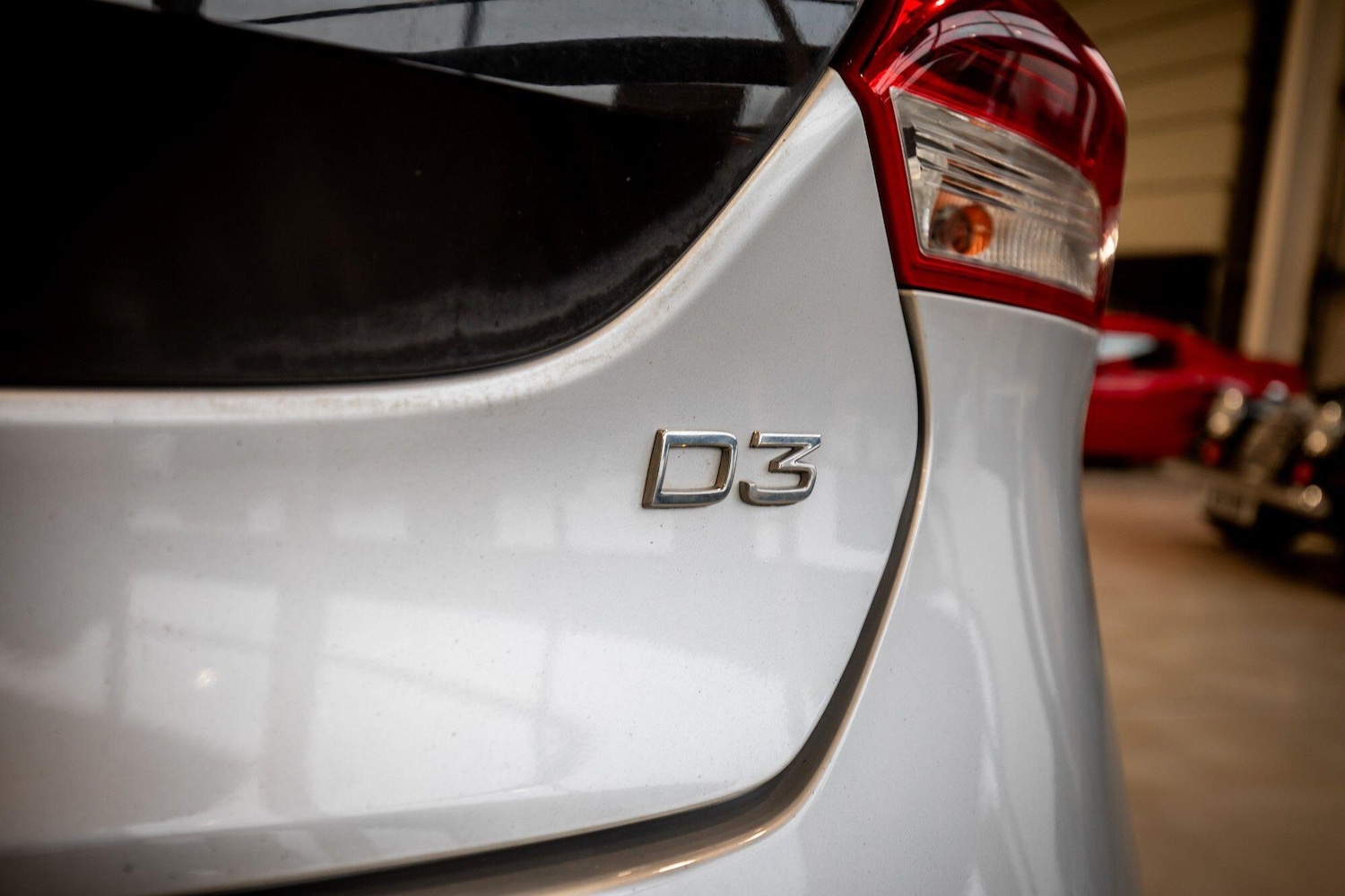 Used Volvo V40 2017 for sale - 77637523: Photo 13