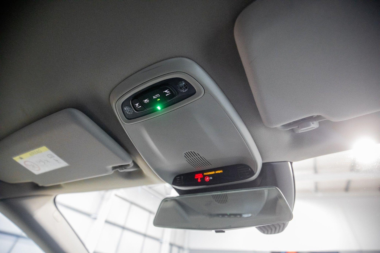 Used Volvo V40 2017 for sale - 77637523: Photo 31