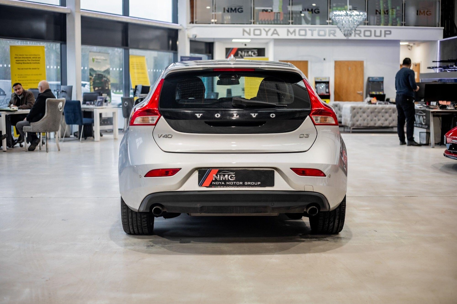 Used Volvo V40 2017 for sale - 77637523: Photo 36