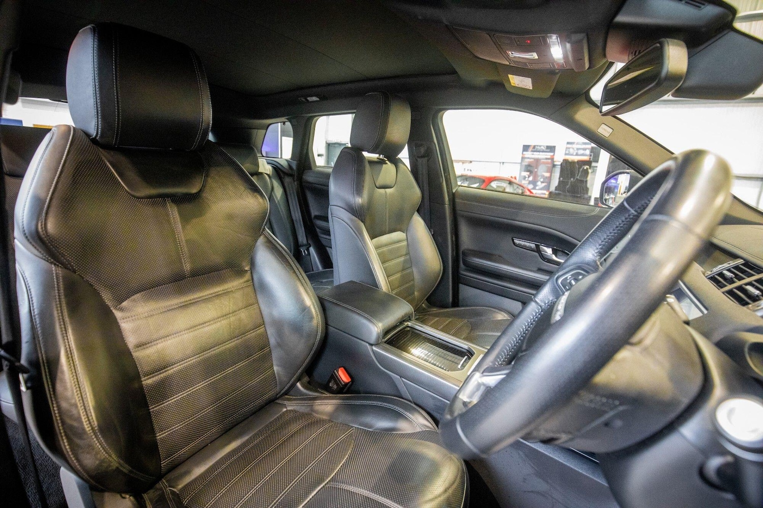 Used Land Rover Range Rover Evoque 2018 for sale - 77710038: Photo 3