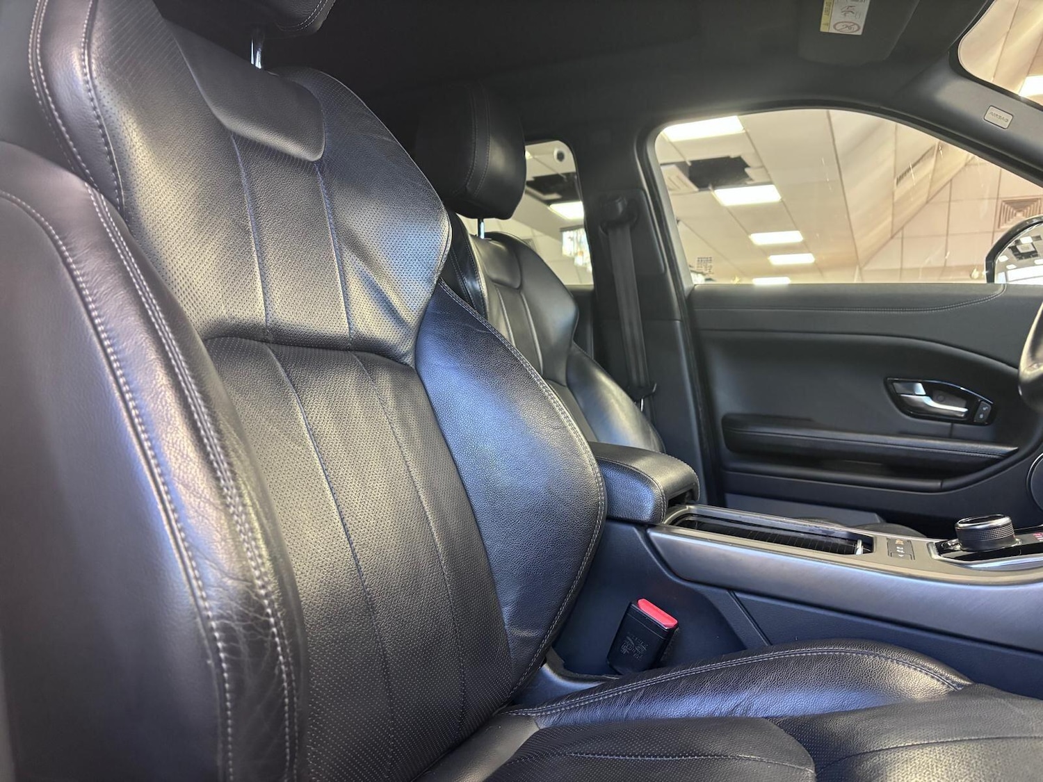 Used Land Rover Range Rover Evoque 2018 for sale - 77156468: Photo 14