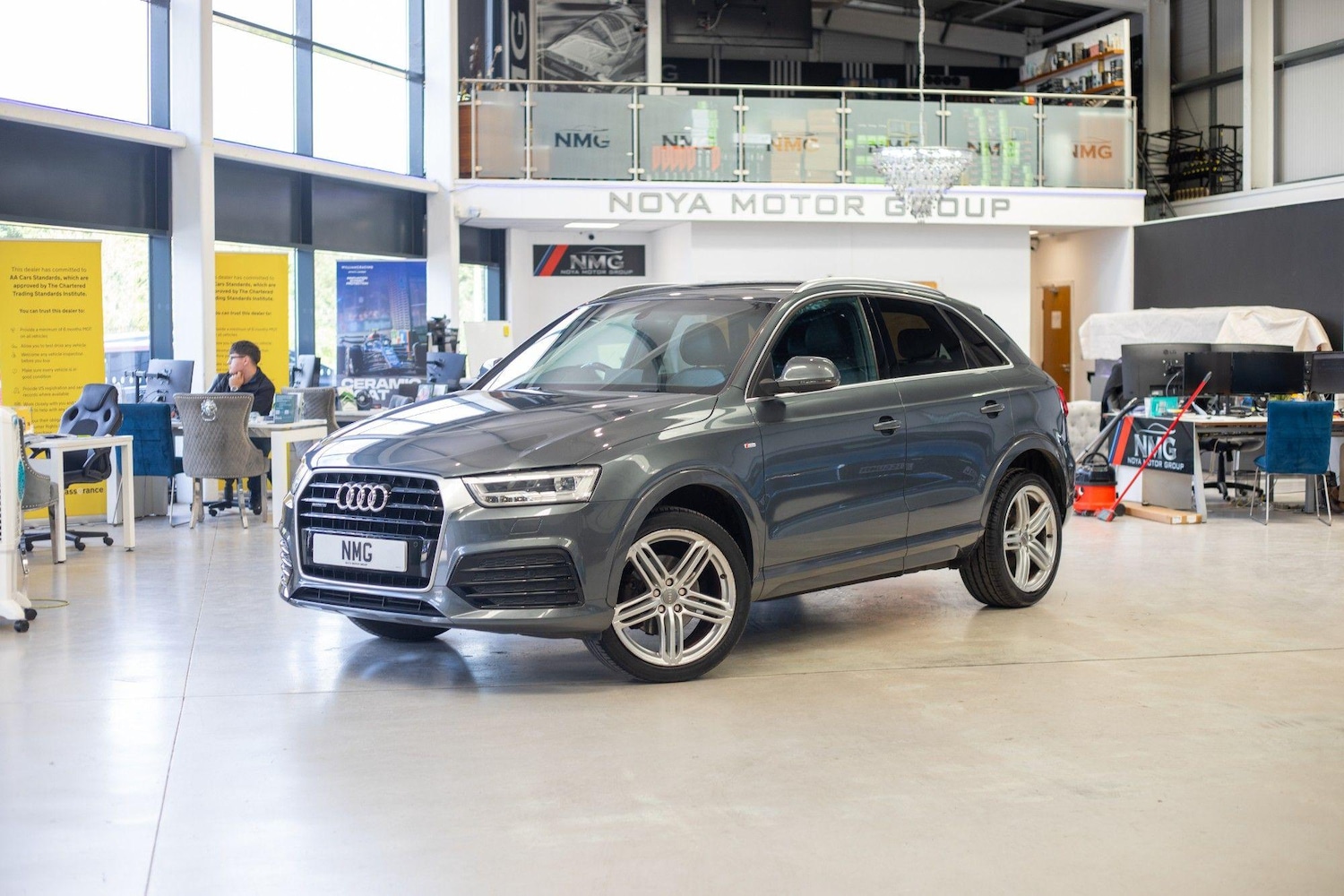 Used Audi Q3 2015 for sale - 76824525: Photo 2