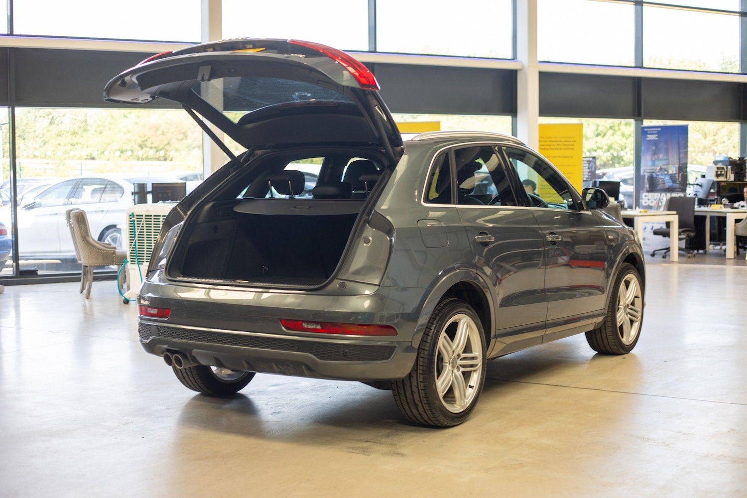 Used Audi Q3 2015 for sale - 76824525: Photo 39
