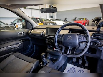 Used Citroen C4 Cactus 2016 for sale - 77074058: Photo