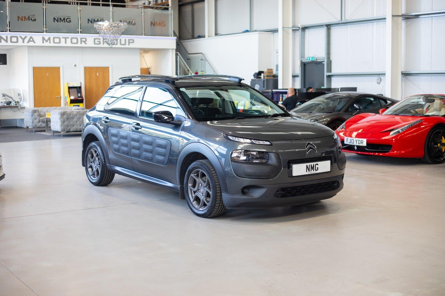 Used Citroen C4 Cactus for sale - 77074058: Photo 8