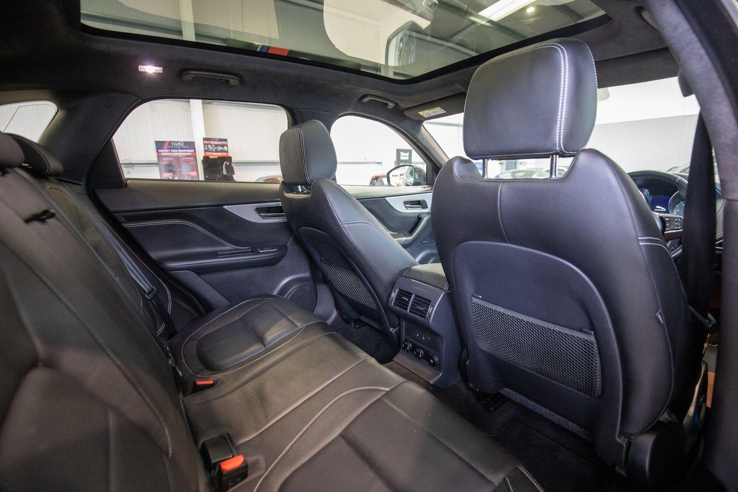 Used Jaguar F-Pace 2019 for sale - 76824408: Photo 14