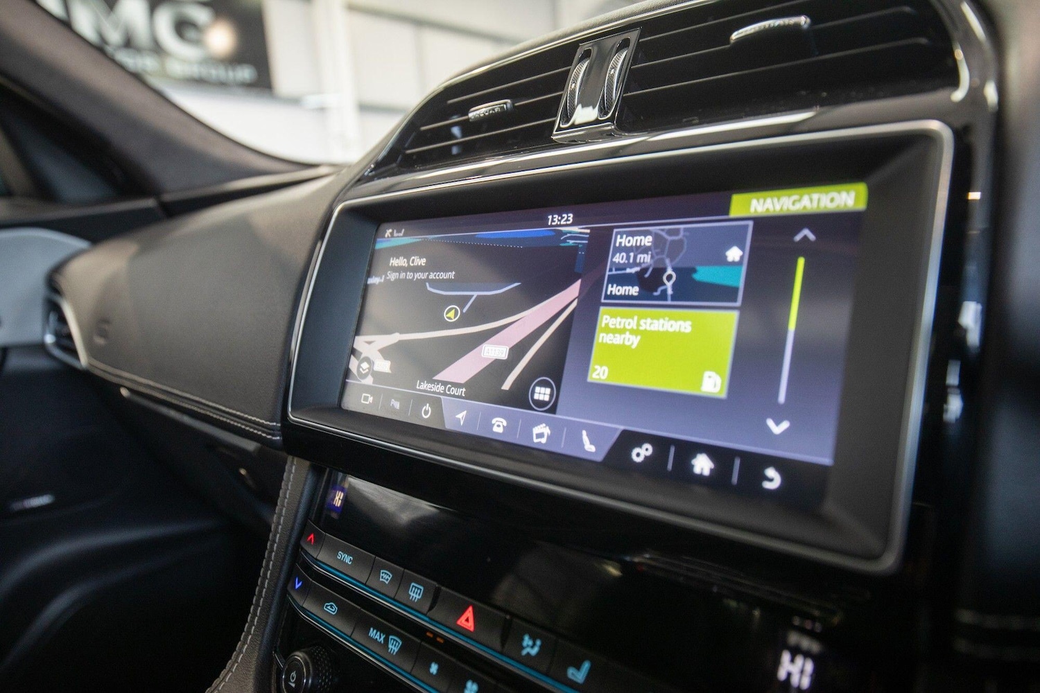 Used Jaguar F-Pace 2019 for sale - 76824408: Photo 33