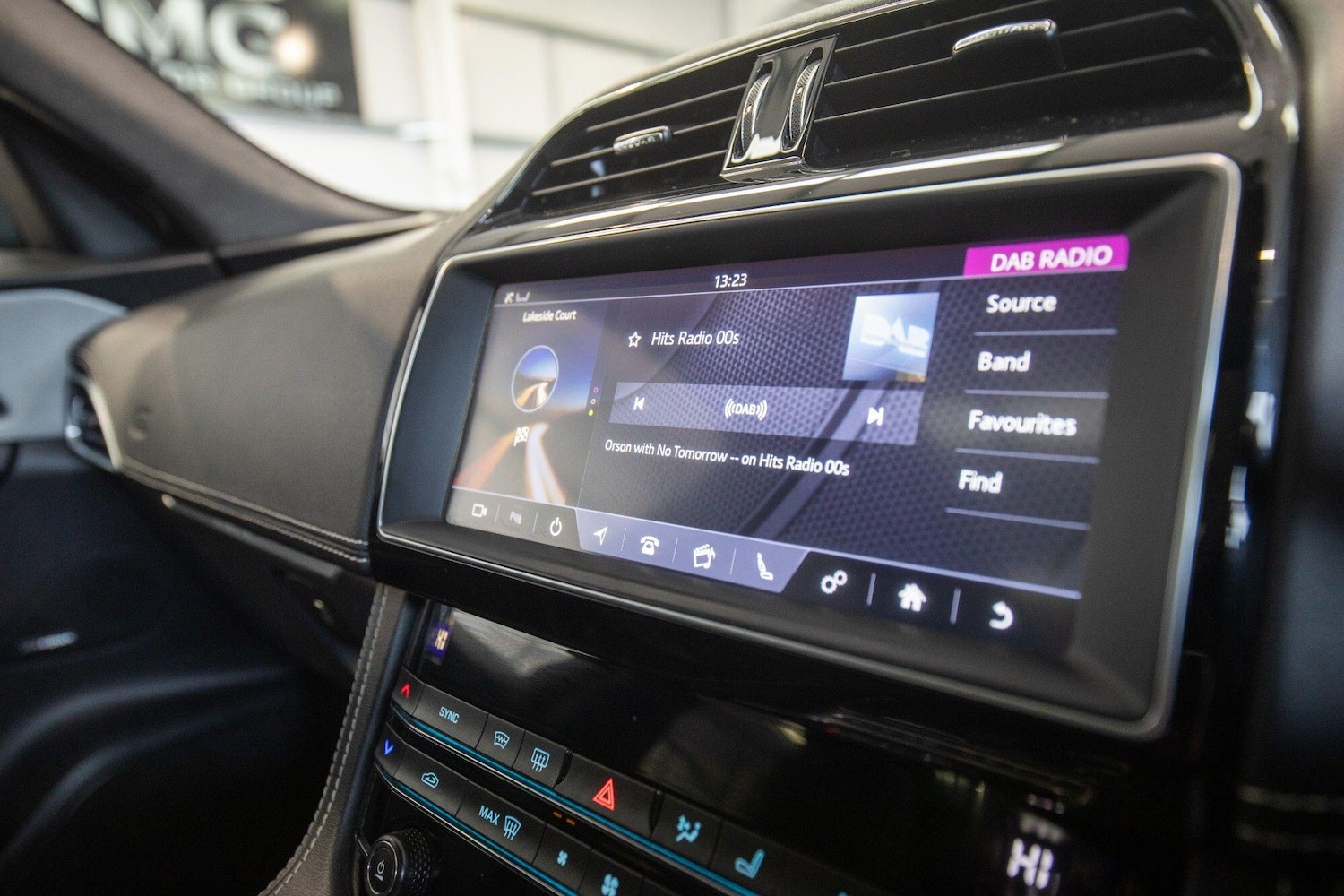 Used Jaguar F-Pace 2019 for sale - 76824408: Photo 35