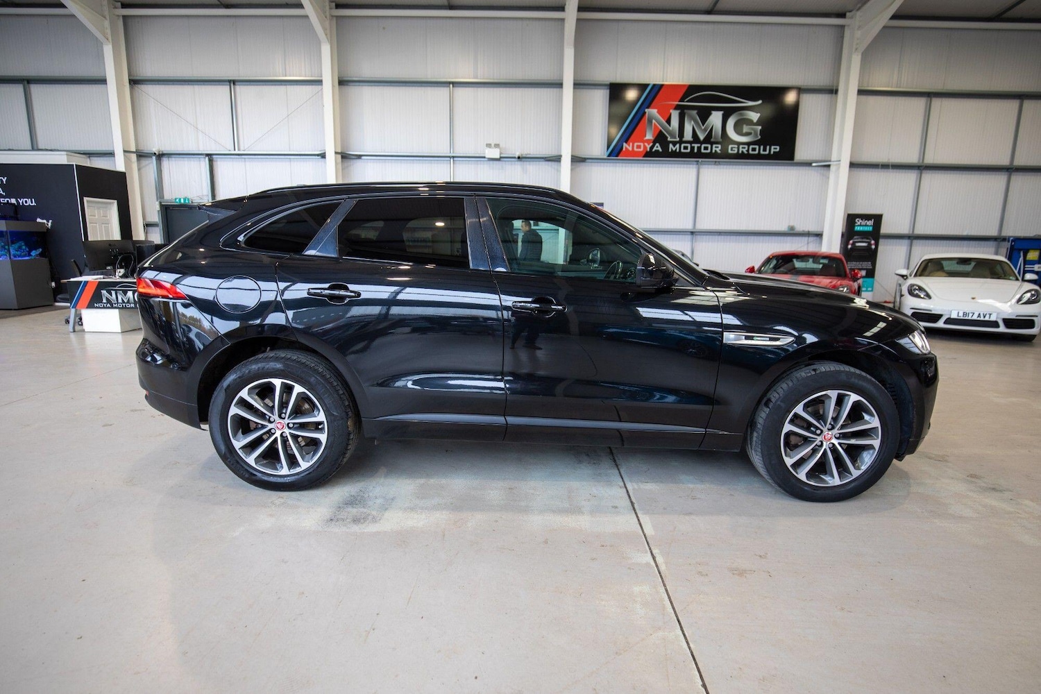 Used Jaguar F-Pace 2019 for sale - 76824408: Photo 42