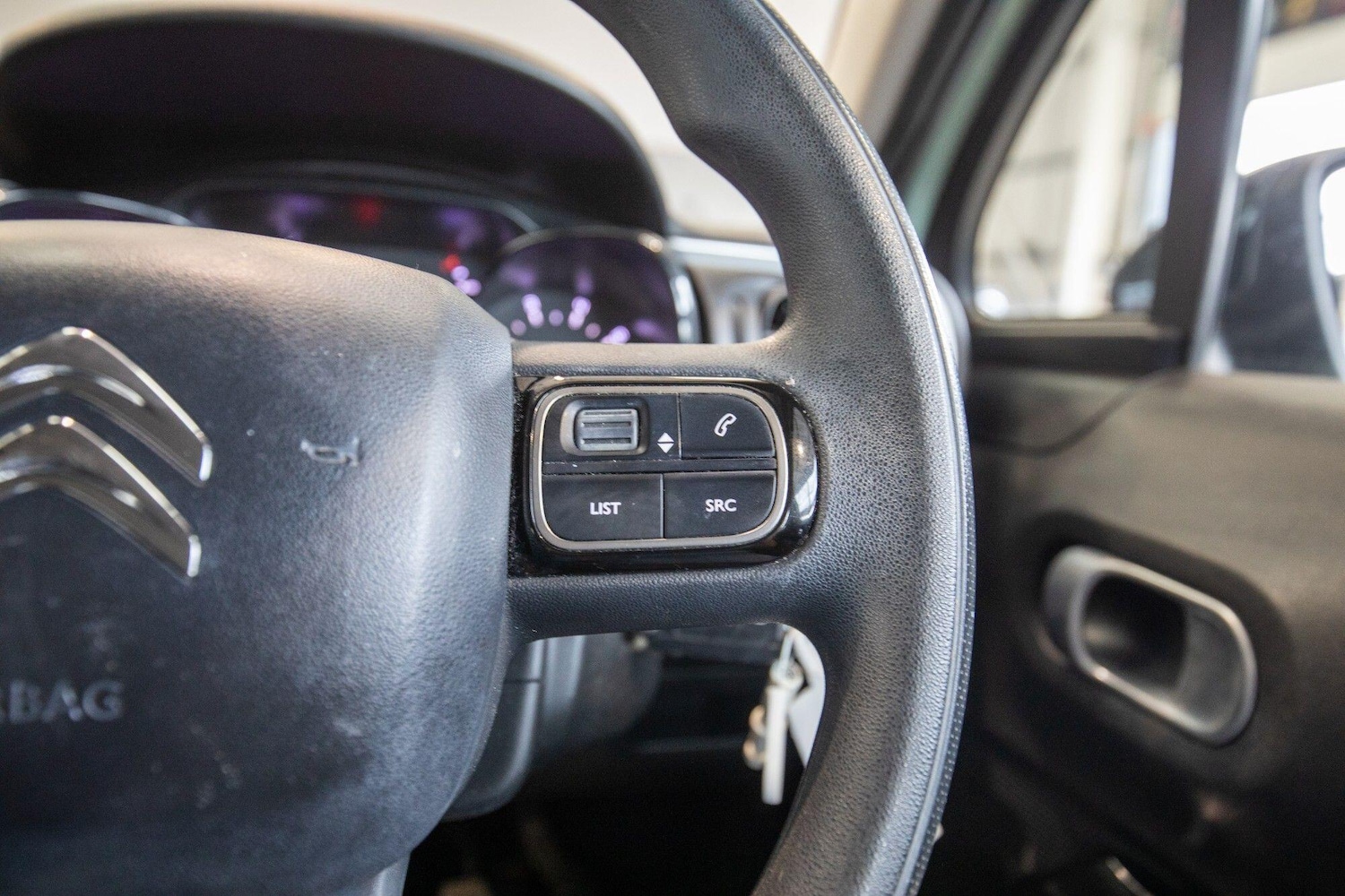 Used Citroen C3 2017 for sale - 77081631: Photo 28