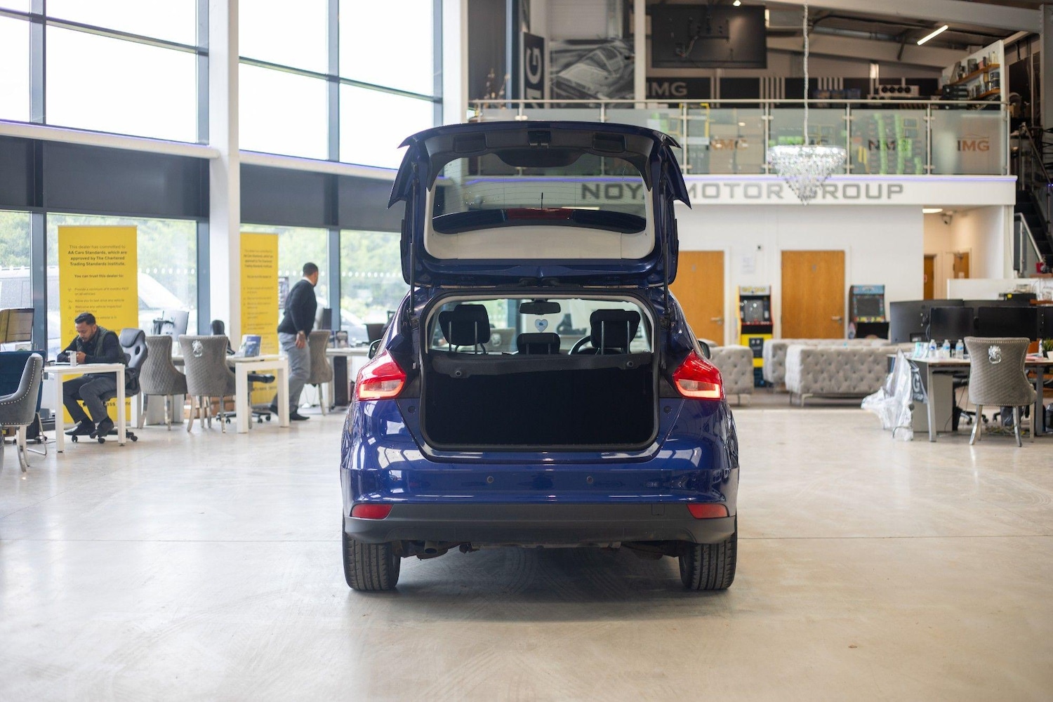 Used Ford Focus for sale - 76825177: Photo 32