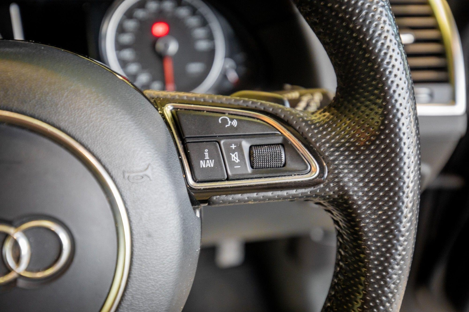 Used Audi Q5 2013 for sale - 76825004: Photo 20