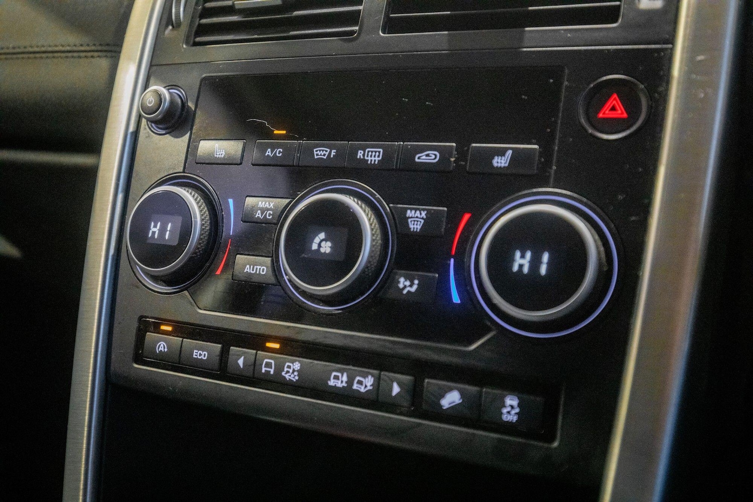 Used Land Rover Discovery Sport 2016 for sale - 77564935: Photo 27