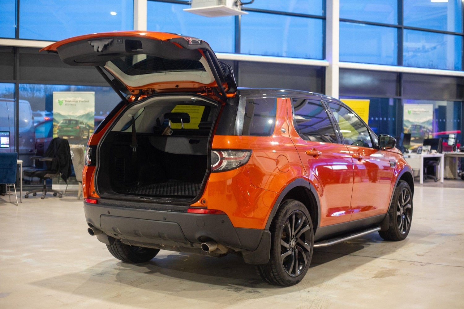 Used Land Rover Discovery Sport 2016 for sale - 77564935: Photo 39