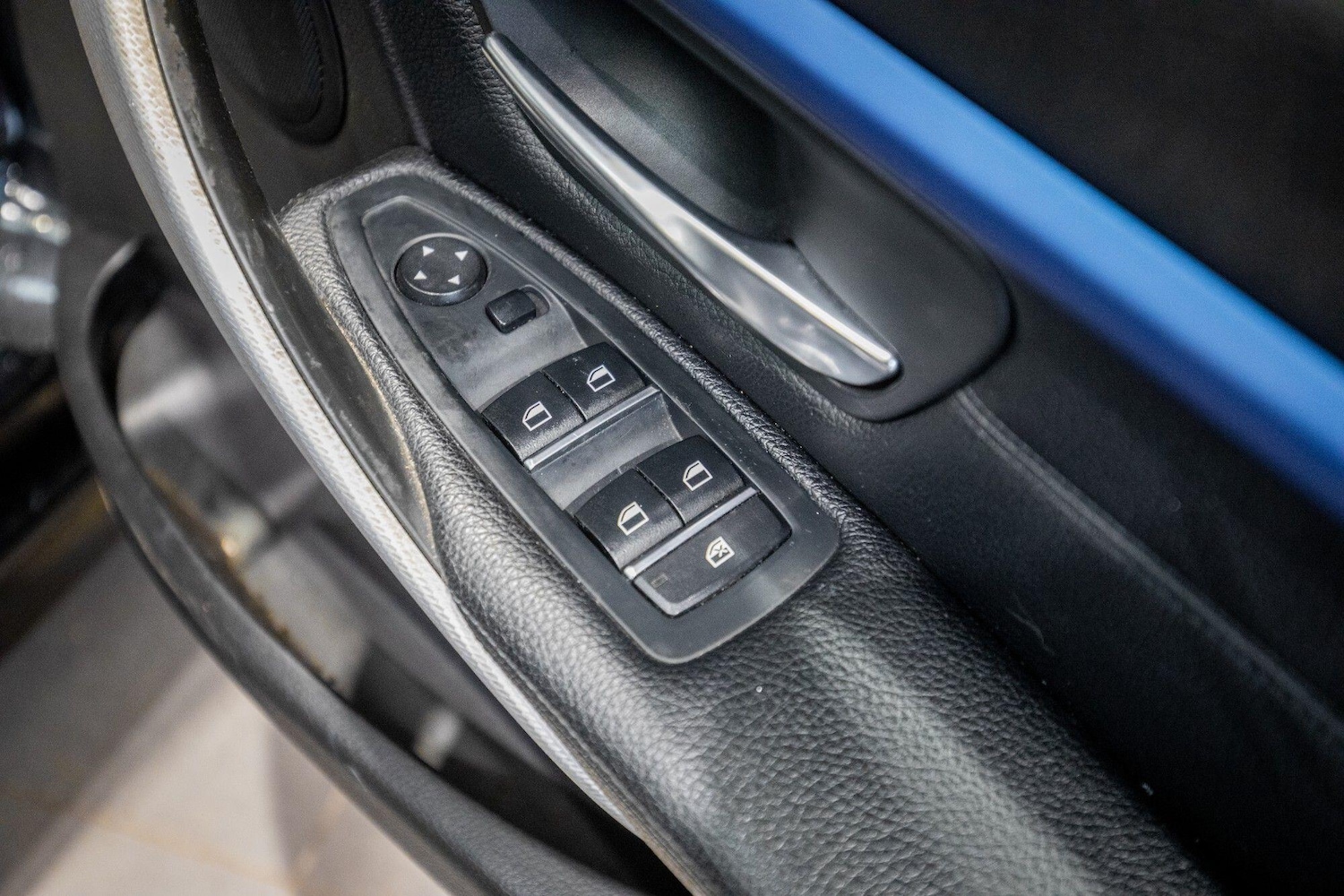 Used BMW 3 Series 2017 for sale - 77637924: Photo 12