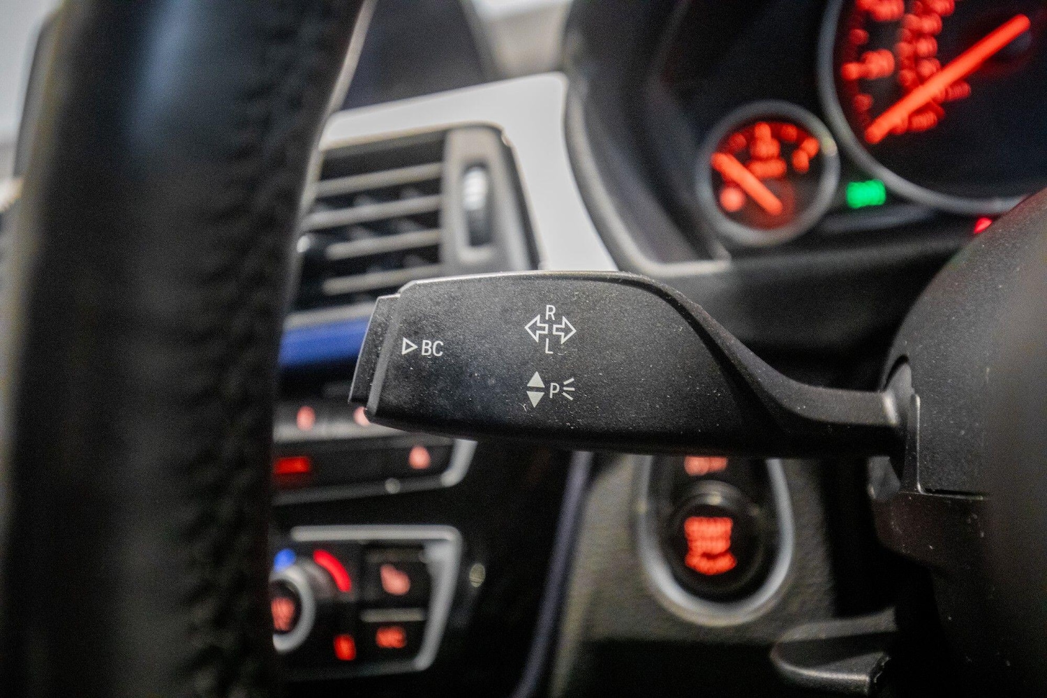 Used BMW 3 Series 2017 for sale - 77637924: Photo 20