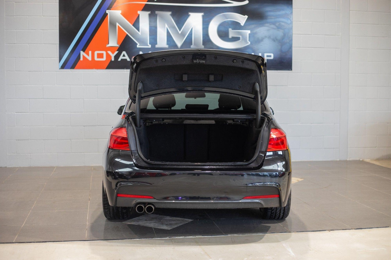 Used BMW 3 Series 2017 for sale - 77637924: Photo 36