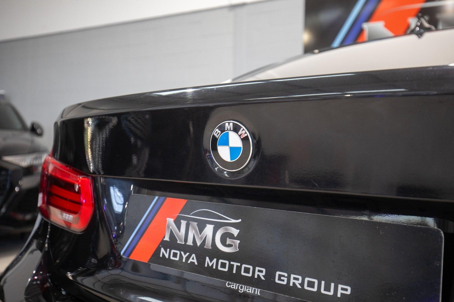 Used BMW 3 Series 2017 for sale - 77637924: Photo 9