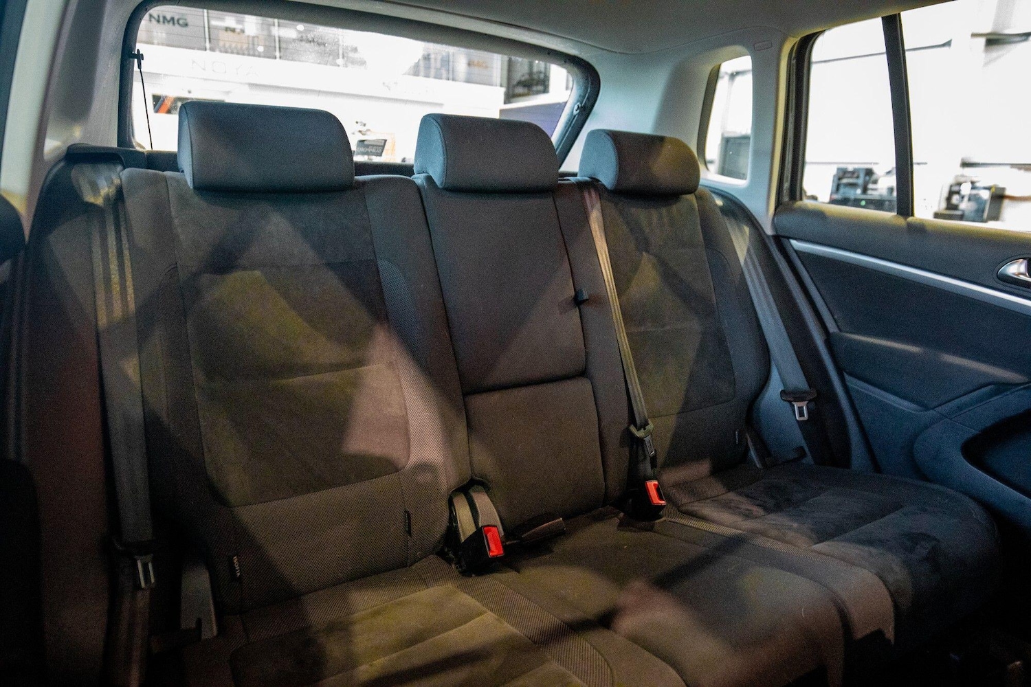 Used Volkswagen Tiguan 2015 for sale - 76823632: Photo 13