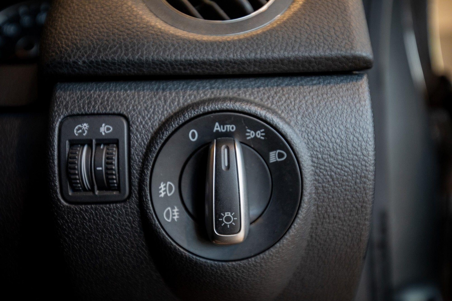 Used Volkswagen Tiguan 2015 for sale - 76823632: Photo 18