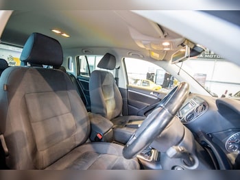 Used Volkswagen Tiguan 2015 for sale - 76823632: Photo