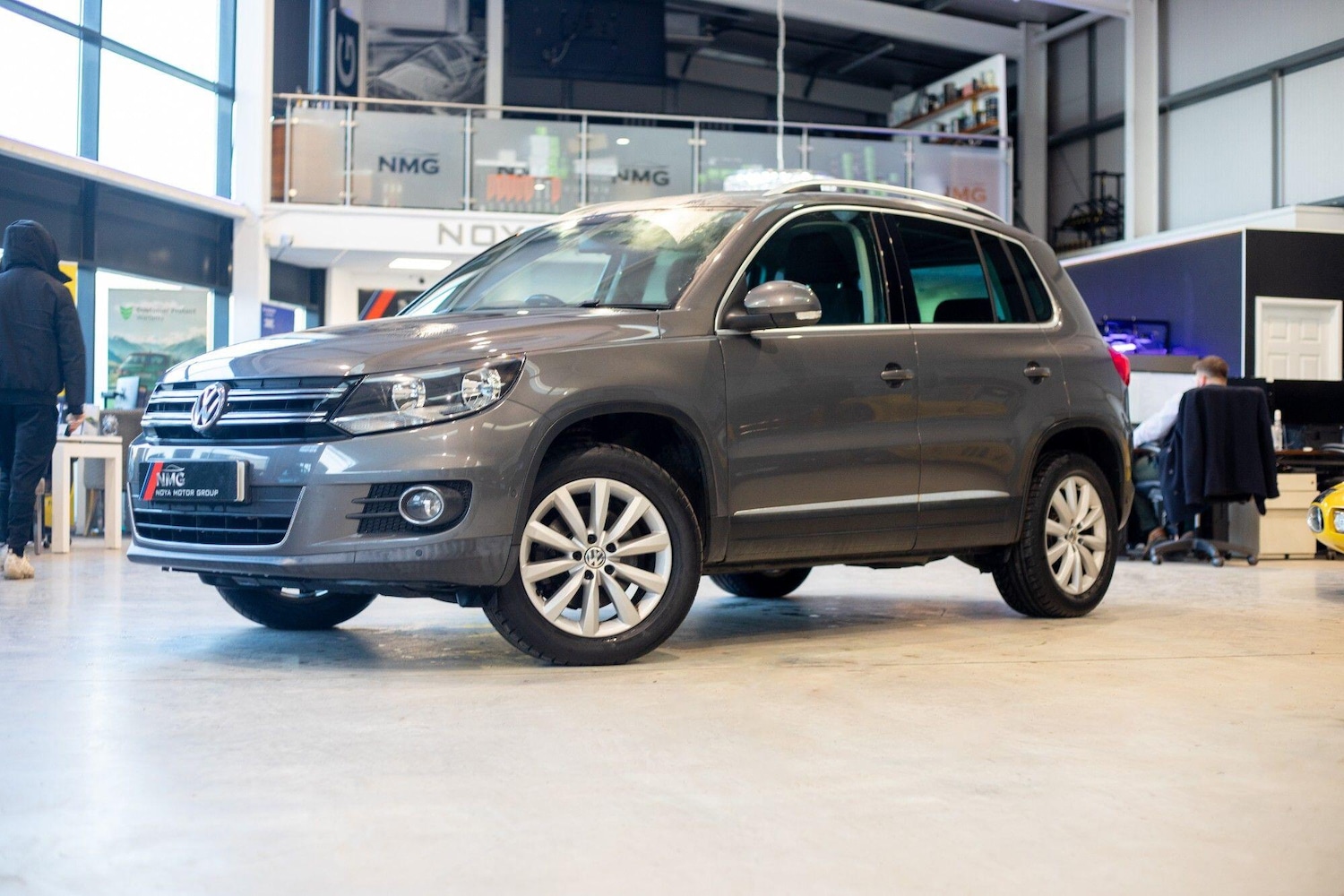 Used Volkswagen Tiguan 2015 for sale - 76823632: Photo 5