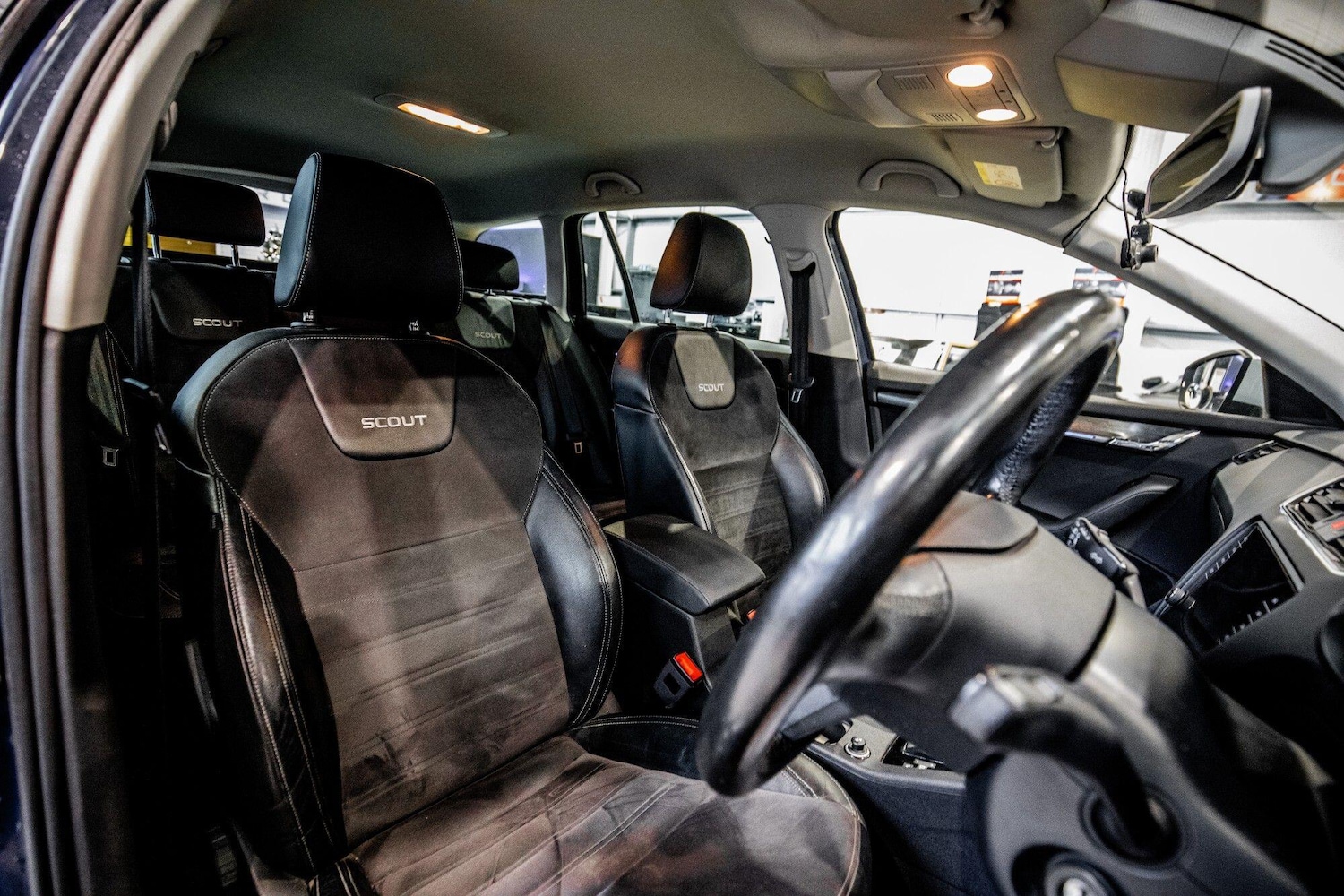 Used Skoda Octavia 2017 for sale - 77074157: Photo 3