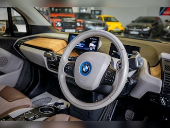 Used BMW i3 2018 for sale - 78245402: Photo