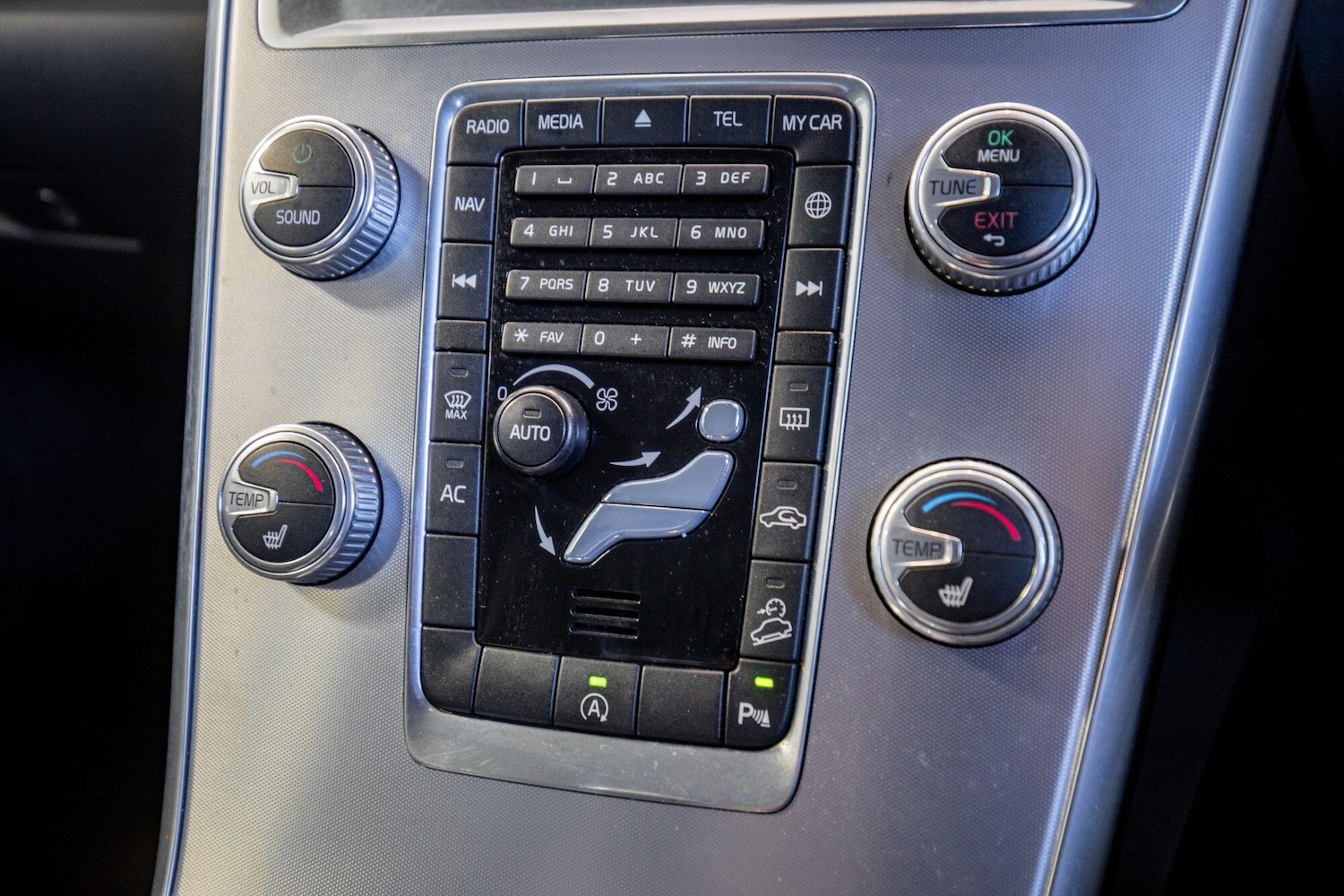 Used Volvo XC60 2017 for sale - 76823963: Photo 28