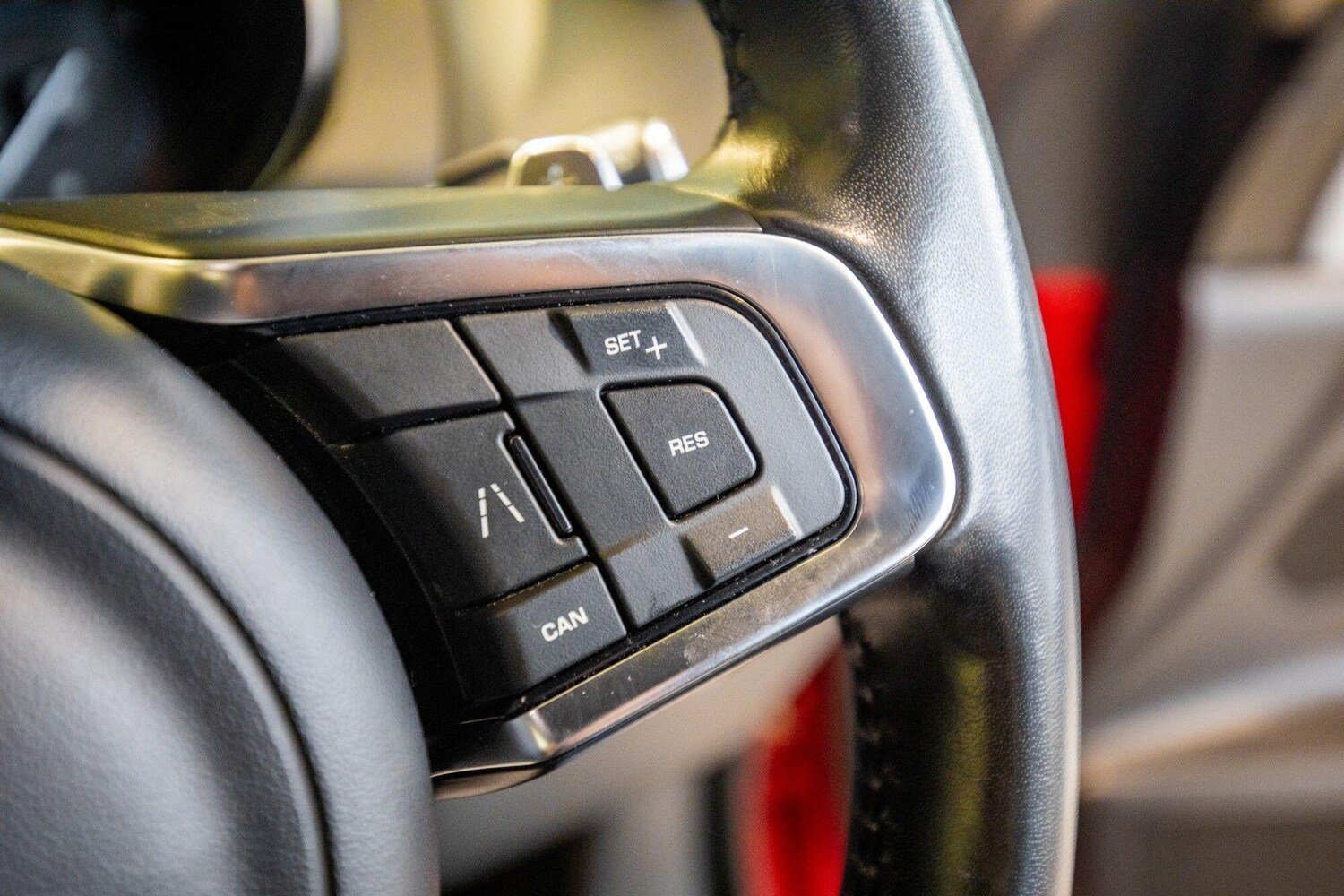 Used Jaguar F-Pace 2019 for sale - 77351854: Photo 16