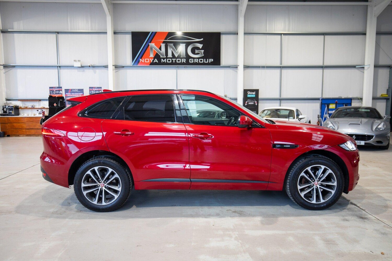 Used Jaguar F-Pace 2019 for sale - 77351854: Photo 32