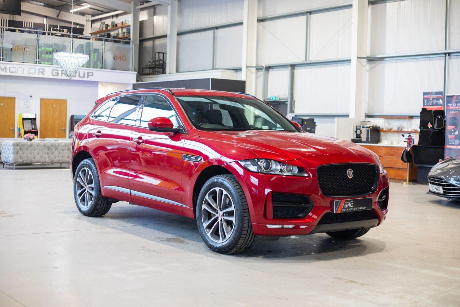 Used Jaguar F-Pace 2019 for sale - 77351854: Photo 7