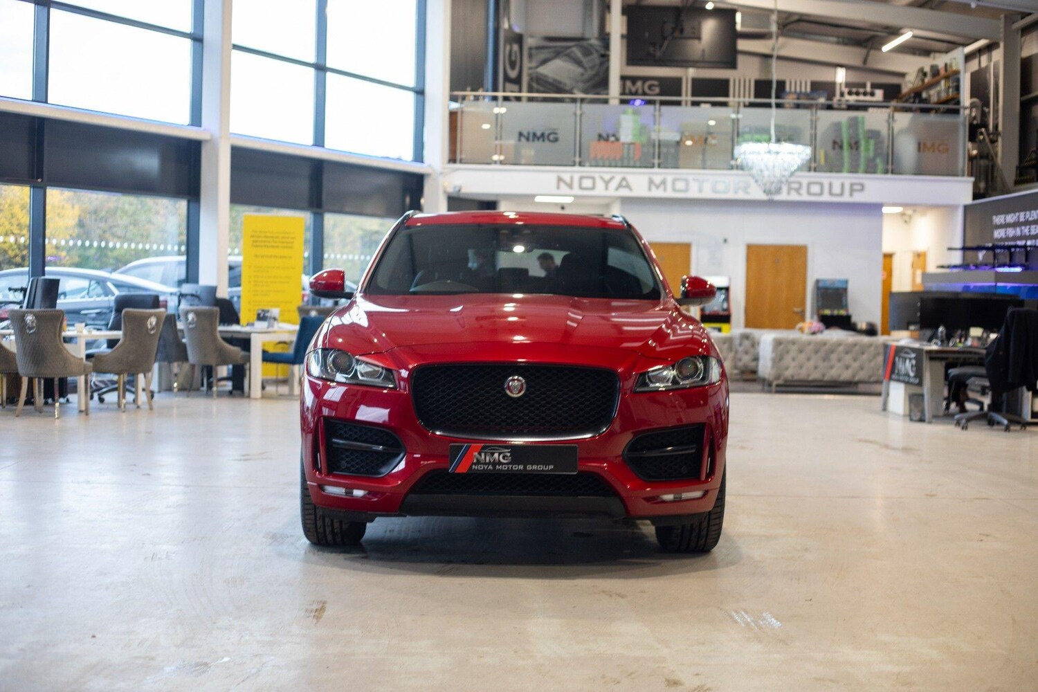 Used Jaguar F-Pace 2019 for sale - 77351854: Photo 8