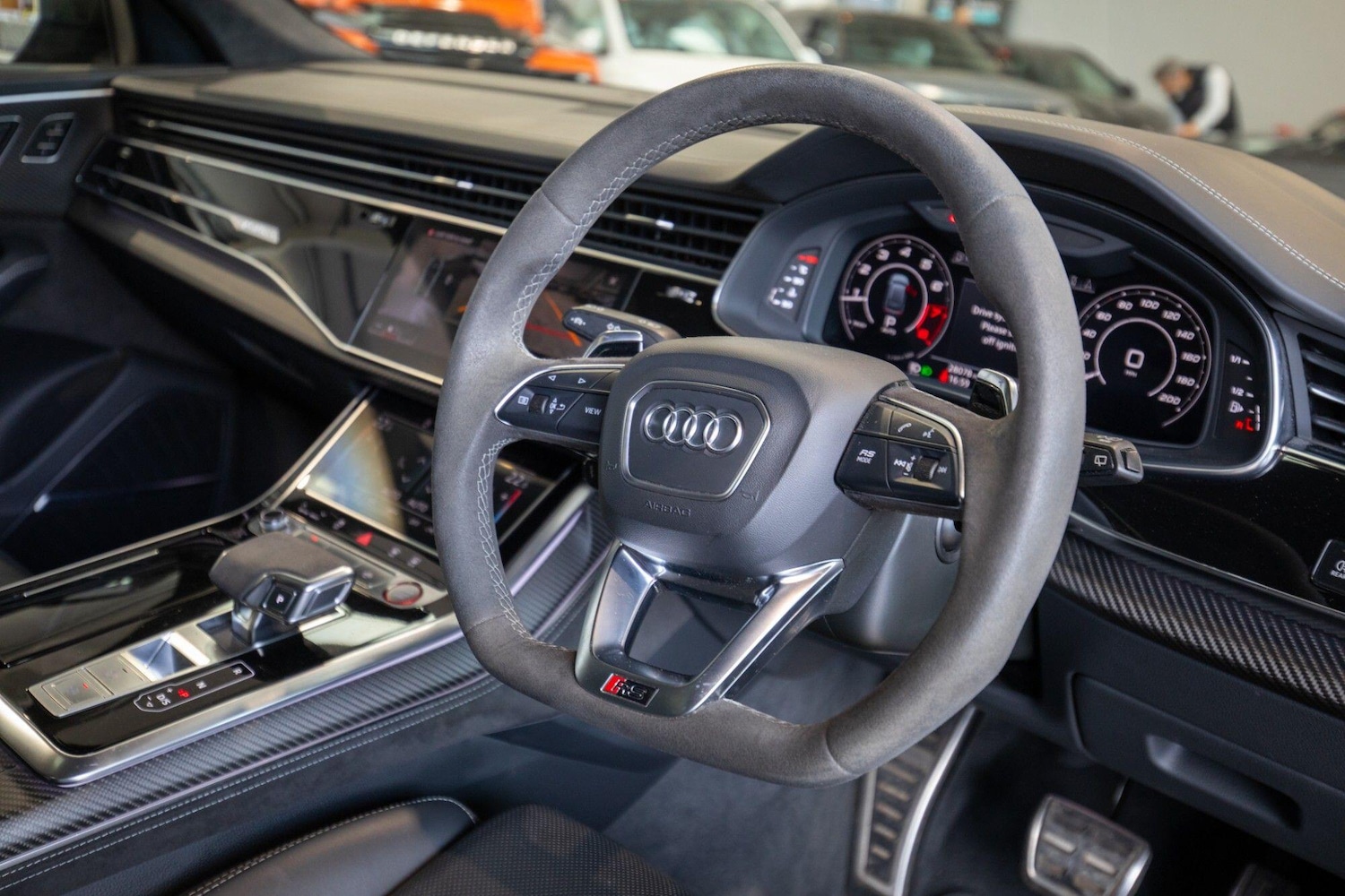 Used Audi RS Q8 2020 for sale - 78073167: Photo 2