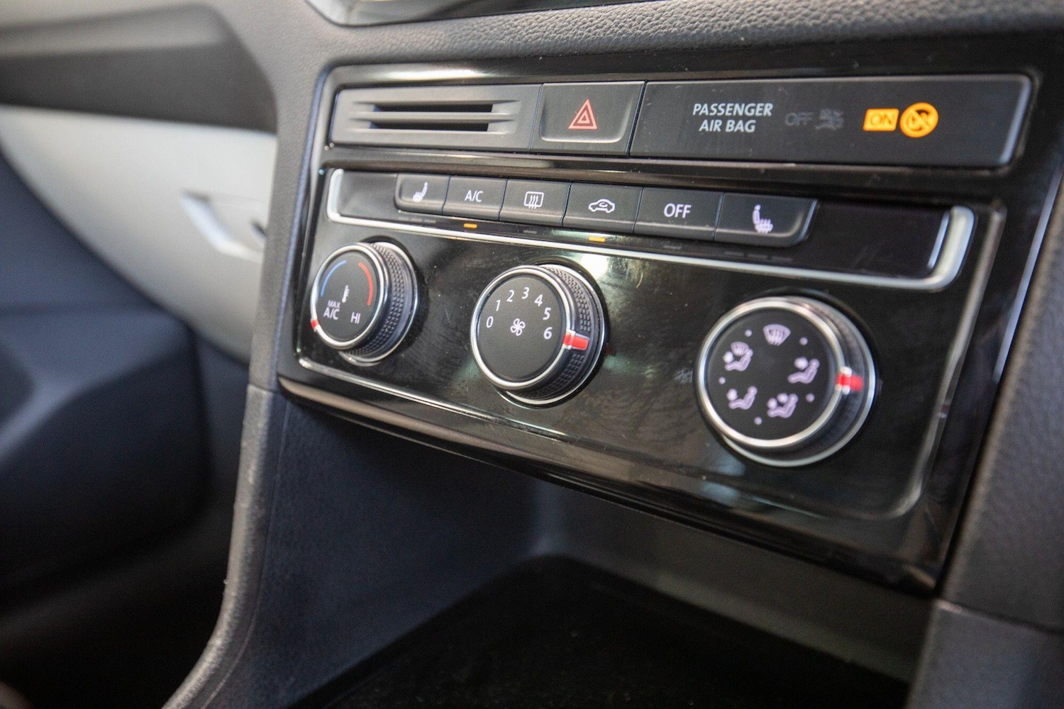 Used Volkswagen Golf SV for sale - 76825230: Photo 23