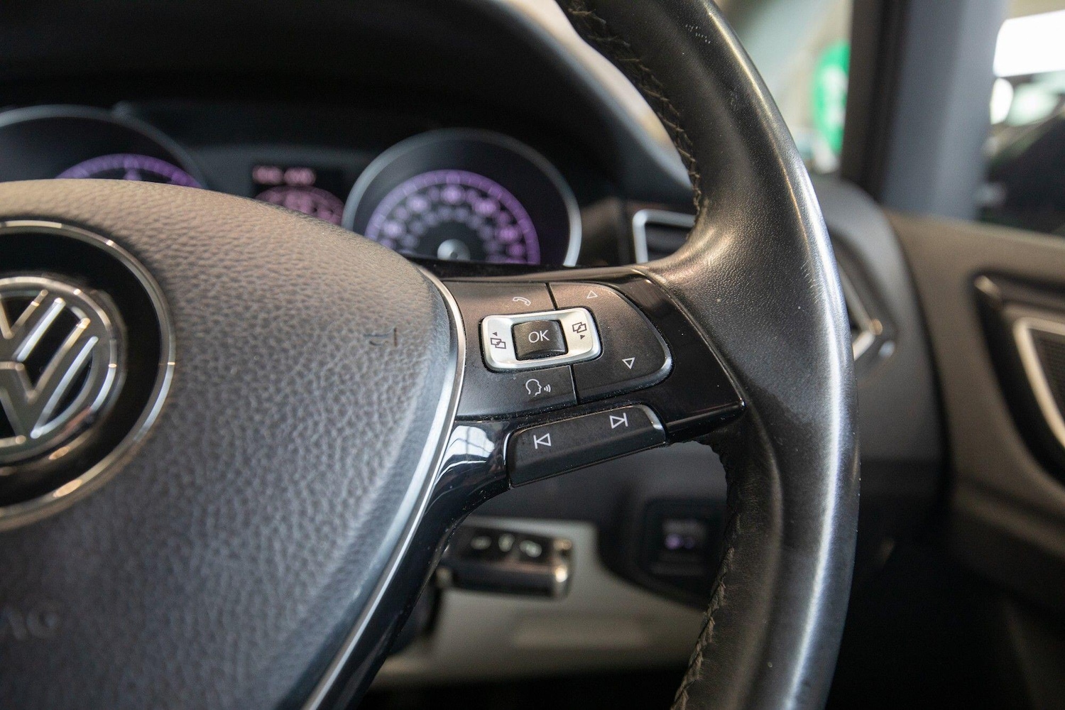 Used Volkswagen Golf SV for sale - 76825230: Photo 31