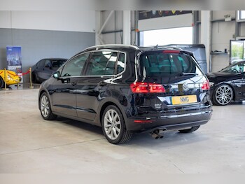 Used Volkswagen Golf SV 2016 for sale - 76825230: Photo