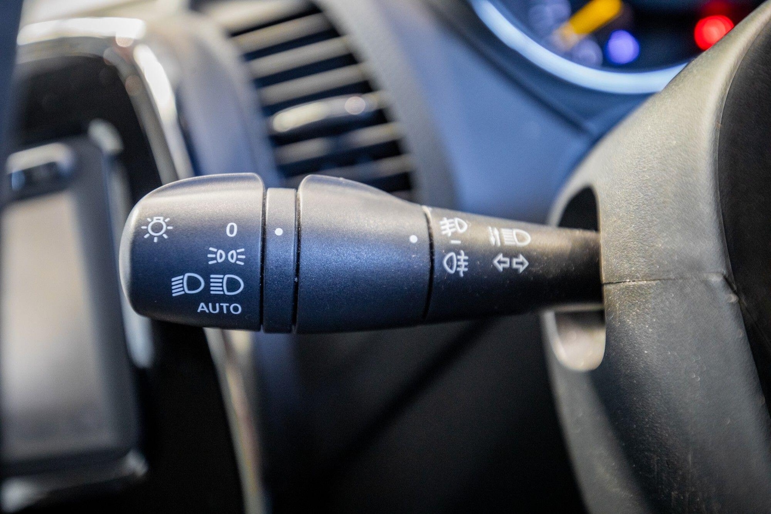 Used Renault Captur 2016 for sale - 76823818: Photo 25