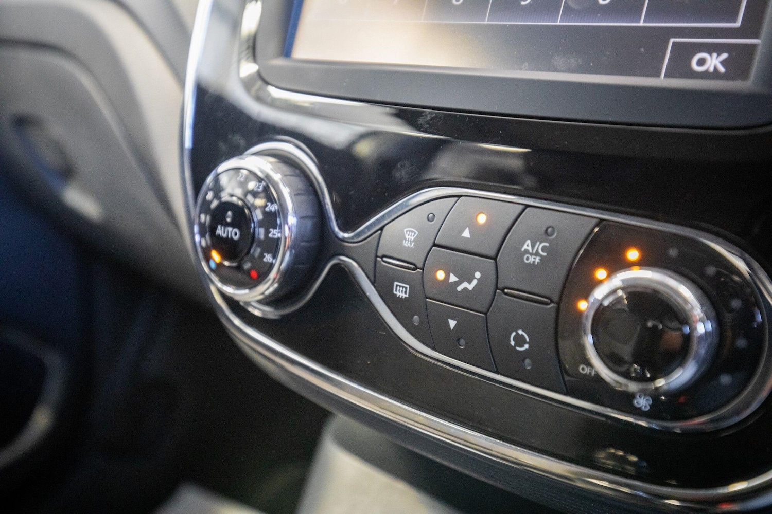 Used Renault Captur 2016 for sale - 76823818: Photo 27