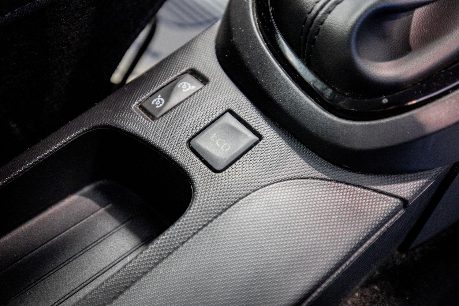 Used Renault Captur 2016 for sale - 76823818: Photo 28