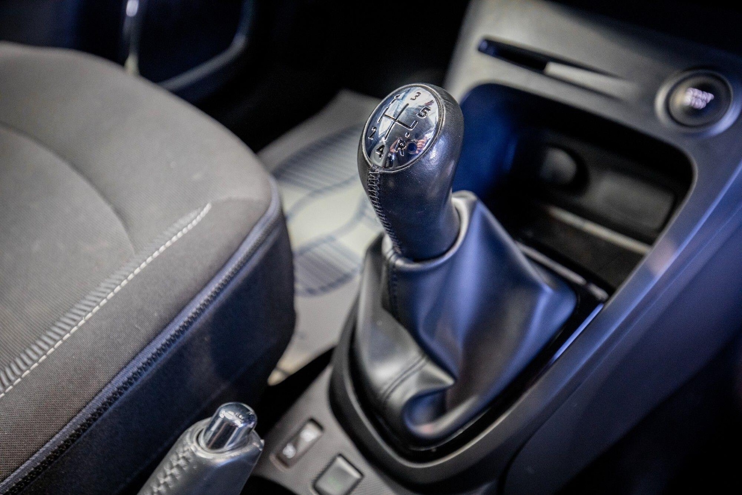 Used Renault Captur 2016 for sale - 76823818: Photo 29