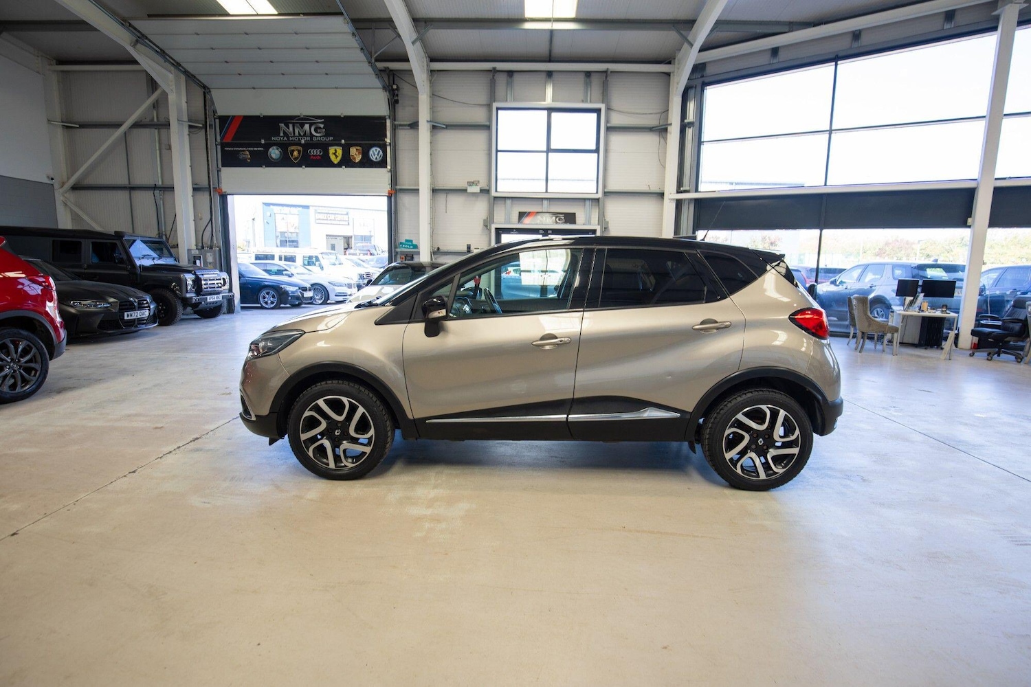 Used Renault Captur 2016 for sale - 76823818: Photo 33